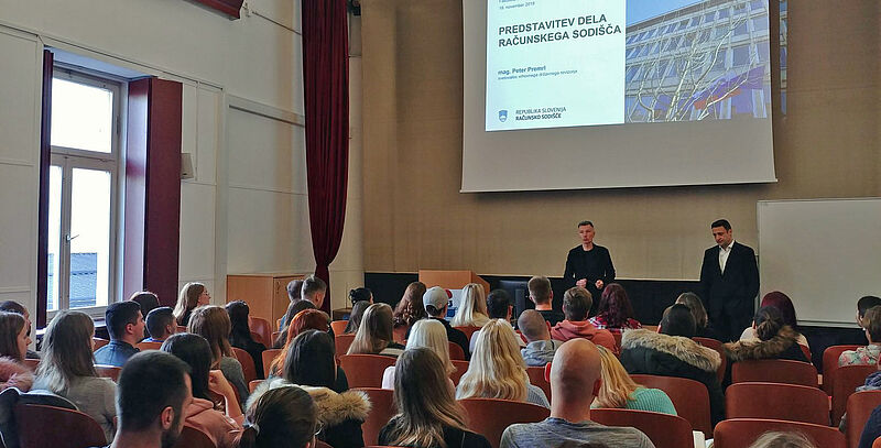 Predstavitev dela računskega sodišča na Fakulteti za varnostne vede Univerze v Mariboru (Foto: Deloitte Slovenija)
