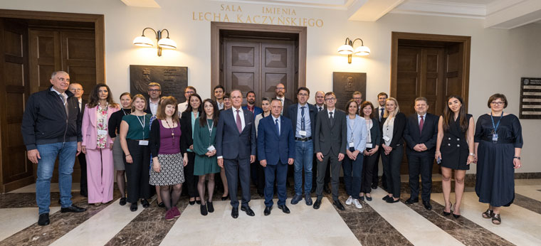 Group photo of participants who came to Warsaw (Photo: SAI Poland)